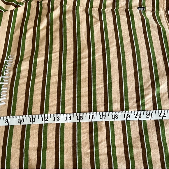 Huf Worldwide T Shirt Size Sm Short Sleeve Stripe Tan Brown Green White - Picture 6 of 7